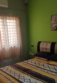 Kluang House | HOMESTAY D'TEPIAN CASA, BANDAR SERI IMPIAN KLUANG