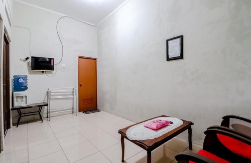 Prambanan House | Homestay Damandiri Prambanan Syariah