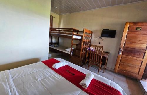 Agam Bed & Breakfast | Homestay dan Cafe BungaSonsang