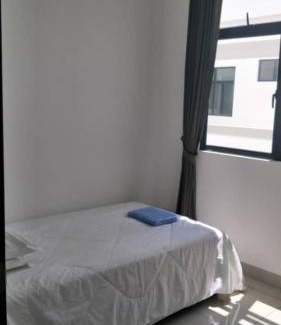 Bandar Penawar Apartment | Homestay Desaru Penawar 3 Bilik -3 Aircond with POOL & Gym & Water Filter Equipped!