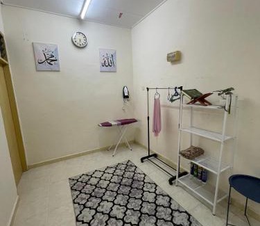 Batu Buruk House | Homestay Hanan