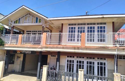 Dieng House | Homestay HUMAIRA DIENG villa full house 3 kamar,6 bed,dapur,ruang tamu,balkon,parkir,wifi