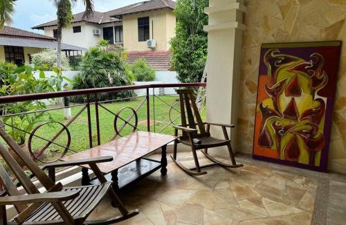 Kampung Alor Akar House | Homestay in Kuantan