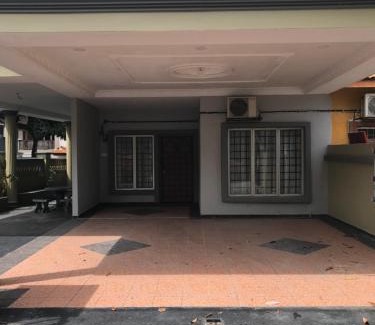 Rawang House | Homestay Islam Bandar Tasik Puteri Rawang