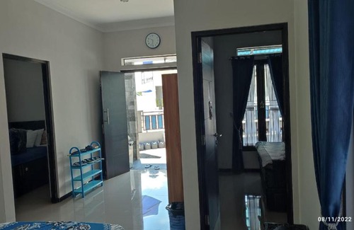 Mertoyudan Villa | Homestay JASMINE8