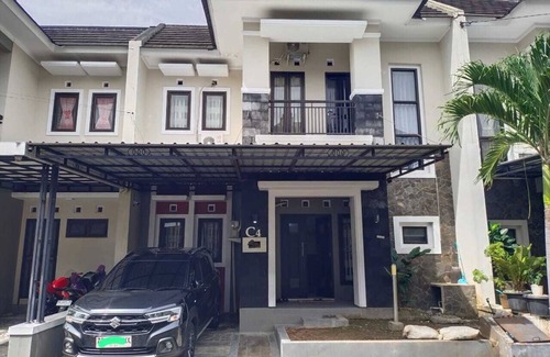 Yogyakarta Villa | Homestay Jogja 999
