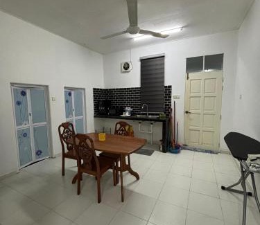 Peringat House | Homestay Kita Kg Bechah Keranji
