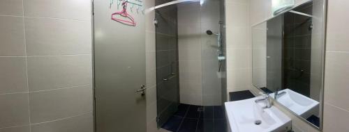 Kampung Selayang Pandang House | Homestay Lakepark