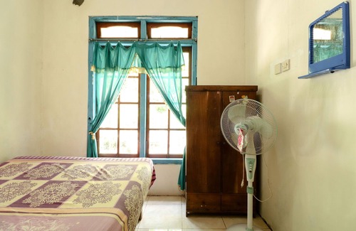 Kokap Hotel | Homestay Mbah Parni