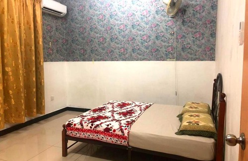 Nilai House | Homestay Murah Nilai, Usim, Klia