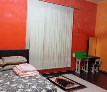 Sungai Besar House | Homestay semi D 4 bilik queen