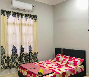 Kampung Penarik Ski Chalet | Homestay opah d rhuteng