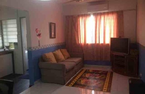 Seri Tanjung Pinang Apartment | Homestay Palm Penang