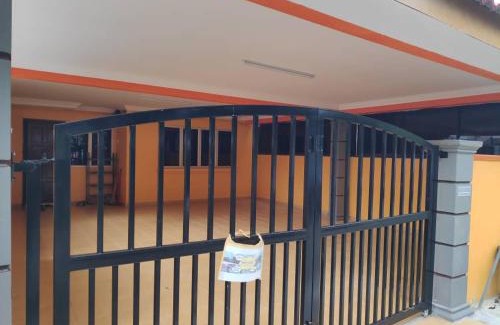 Taman Bayu House | Homestay PD
