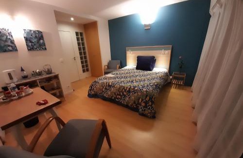 Saint-Lambert House | Homestay Rooms Paris Porte de Versailles