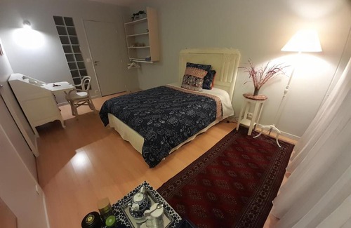 Saint-Lambert House | Homestay Rooms Paris Porte de Versailles