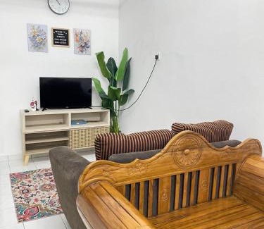 Paya Besar House | Homestay Rumbia Kuantan