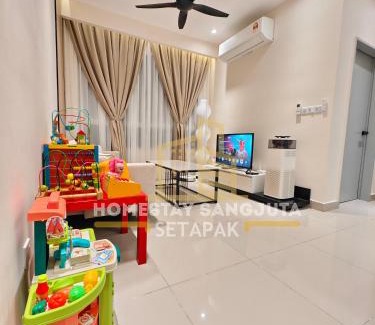Kuala Lumpur Apartment | Homestay SANGJUTA Setapak - Kid Friendly