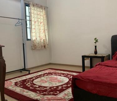 Seksyen 13 Apartment | Homestay Shah Alam (Residensi Alami)