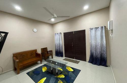 Bukit Rambai Villa | Homestay Shah Rizki D'sawah