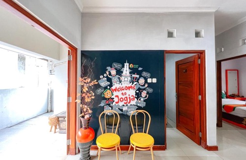 Catur Tunggal House | Homestay Simply Homy Jogja dekat Ambarukmo plaza