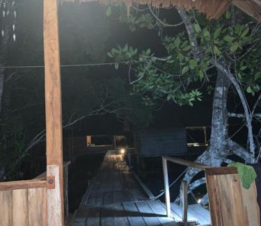 Sawinggrai House | Homestay taporaikos