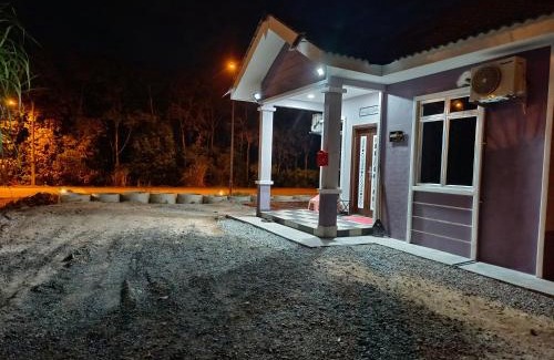 Jasin House | Homestay Tok Abah Jasin