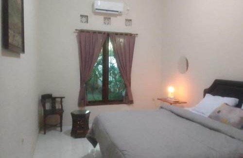 Sewon House | Homestay Villa Peksi Kencono Yogyakarta