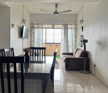 Bandar Seri Putra Apartment | Homestay Vista3A at Vista Seri Putra