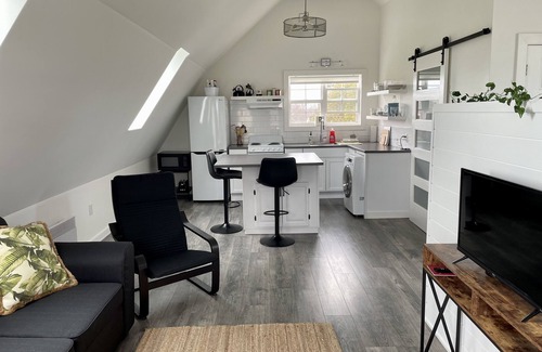 Stratford Apartment | Homestead 1810 - newly renovated barn loft apartment minutes from Charlottetown