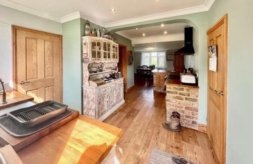 Long Sutton House | Homestead