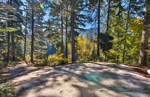Leavenworth House | Homestead of Domestead on the shores of Wenatchee