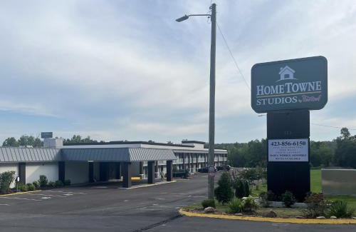 Athens Hotel | HomeTowne Studios by Red Roof Athens, TN