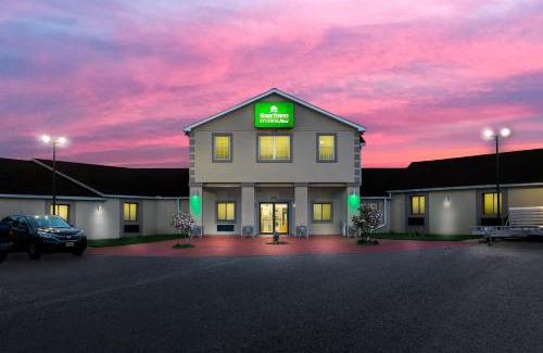 Reamstown Hotel | HomeTowne Studios by Red Roof Denver, PA