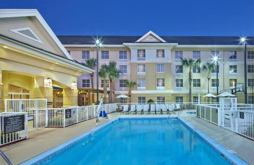 Daytona Beach Hotel | Homewood Suites by Hilton Daytona Beach Speedway-Airport