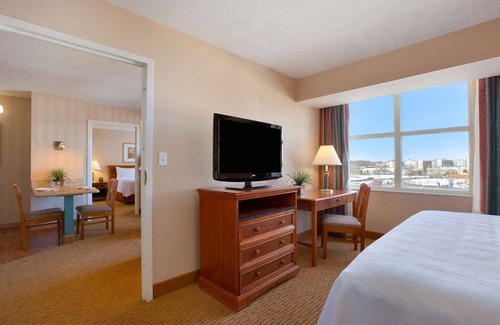 Merrifield Hotel | Homewood Suites by Hilton Falls Church - I-495 at Rt. 50