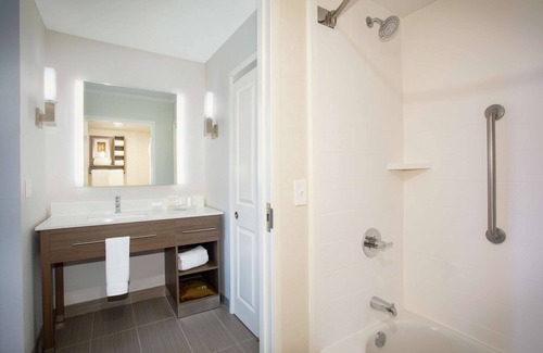 Northeast Heights Hotel | Homewood Suites by Hilton Albuquerque-Journal Center