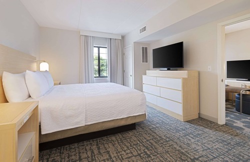 Parsippany Hotel | Homewood Suites by Hilton Parsippany-Troy Hills