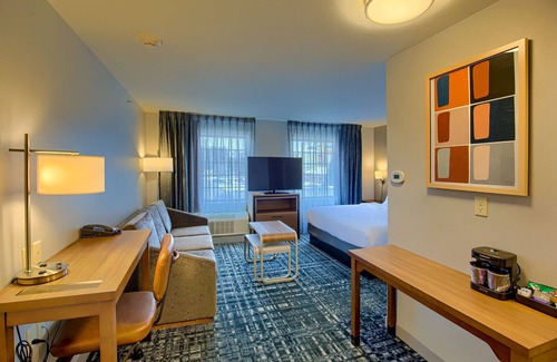 South Bend Hotel | Homewood Suites by Hilton South Bend Notre Dame Area