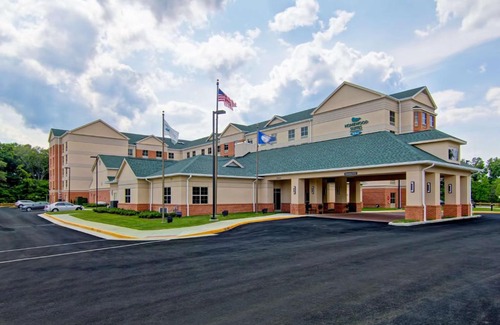 Woodbridge Hotel | Homewood Suites by Hilton Woodbridge