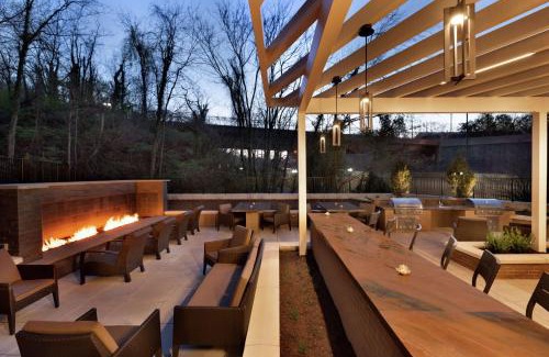 Rosslyn Hotel | Homewood Suites By Hilton Arlington Rosslyn Key Bridge