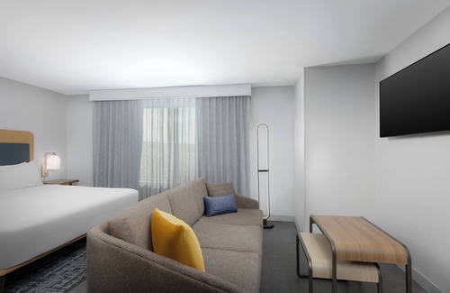 Newport Hotel | Homewood Suites By Hilton Newport Cincinnati