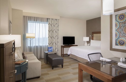 Ludlam Hotel | Homewood Suites by Hilton Miami Dolphin Mall