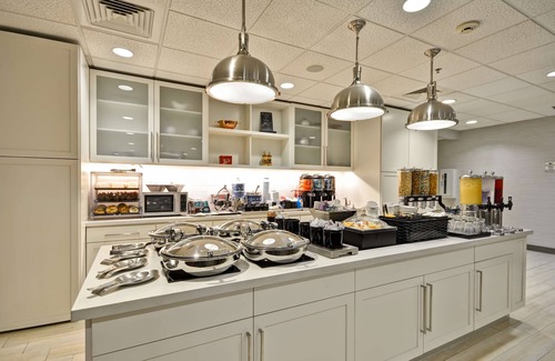 East Peralta Hotel | Homewood Suites by Hilton Oakland-Waterfront