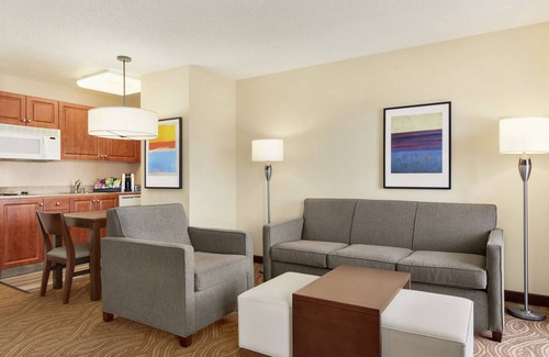 East Peralta Hotel | Homewood Suites by Hilton Oakland-Waterfront