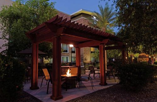 Chandler Hotel | Homewood Suites by Hilton Phoenix Chandler Fashion Center