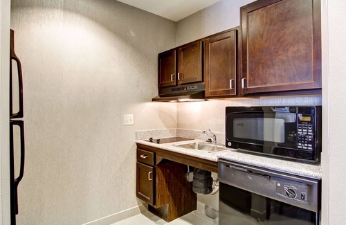 Leesburg Hotel | Homewood Suites by Hilton Leesburg