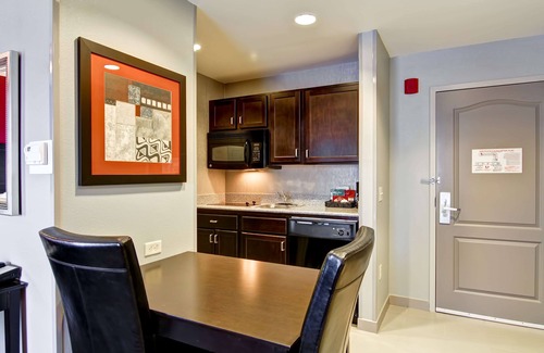 Leesburg Hotel | Homewood Suites by Hilton Leesburg