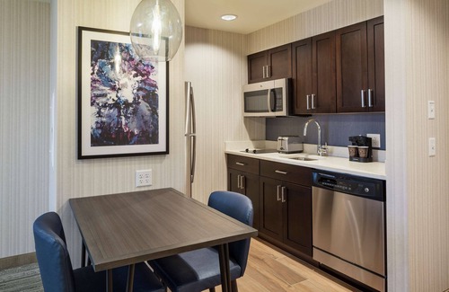 Needham Hotel | Homewood Suites by Hilton Needham Boston