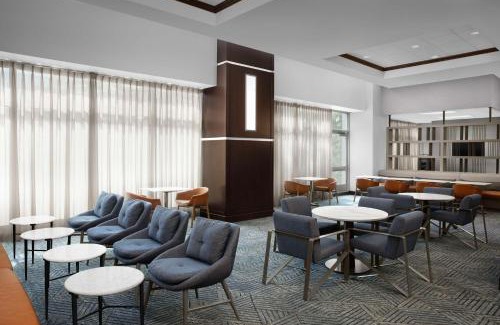 Downtown Dallas Hotel | Homewood Suites Dallas Downtown
